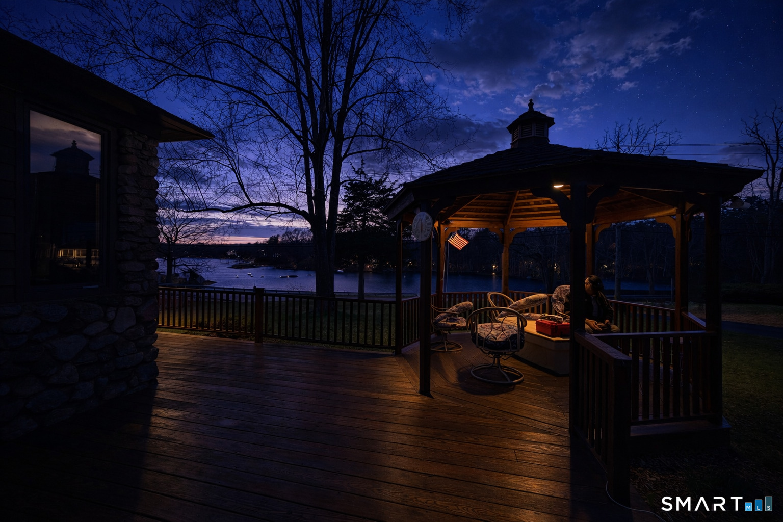 241 Niantic River Road Photo 2