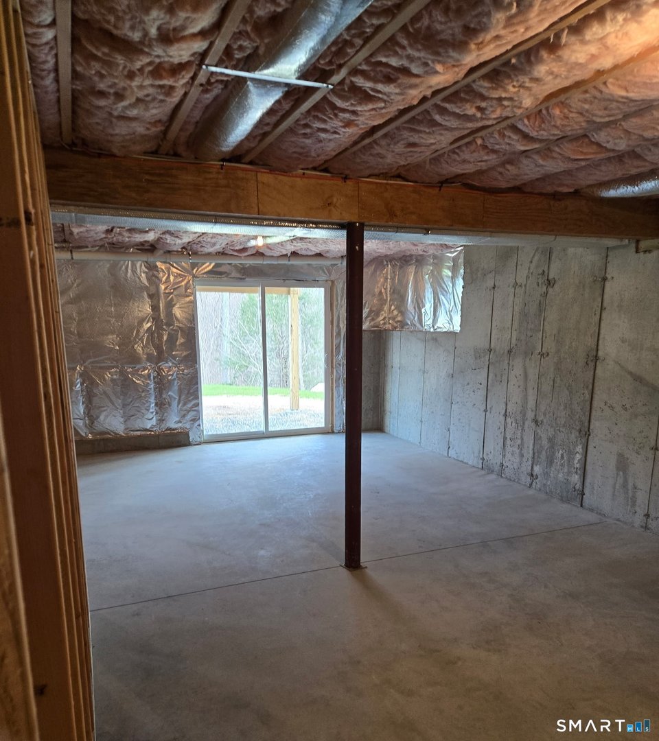 152 Davis Road Photo 28