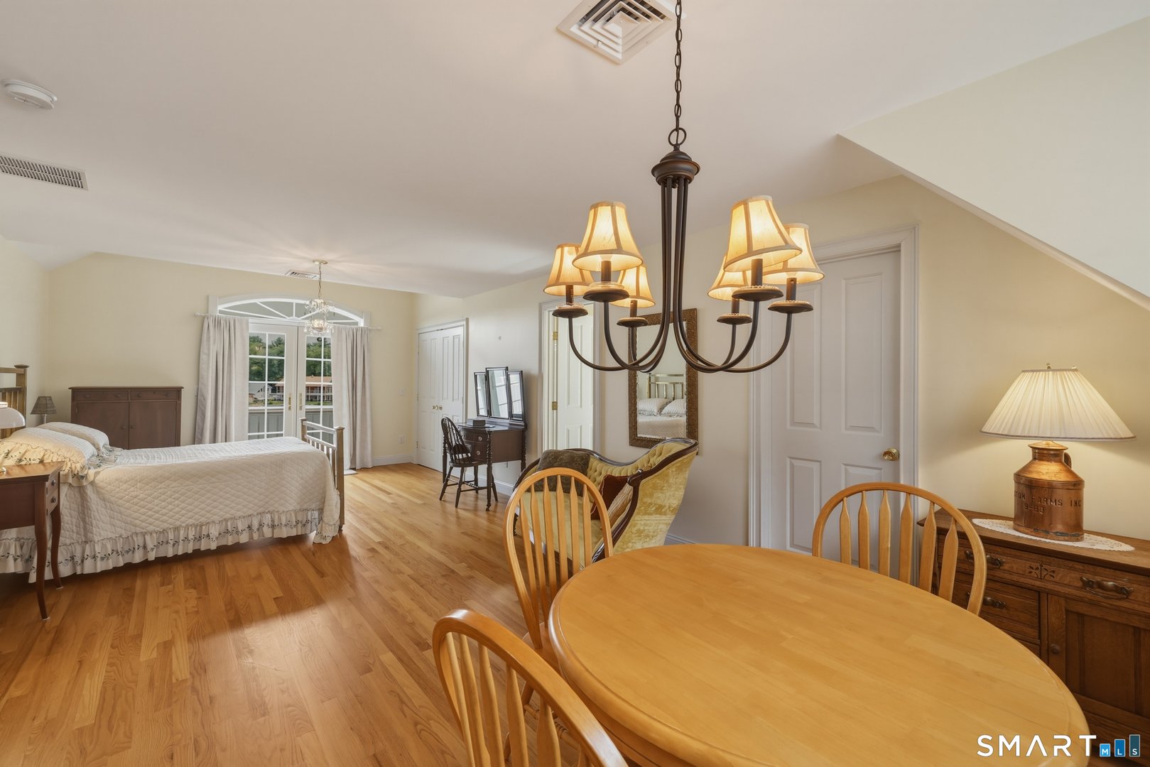 118 Kenwood Photo 35
