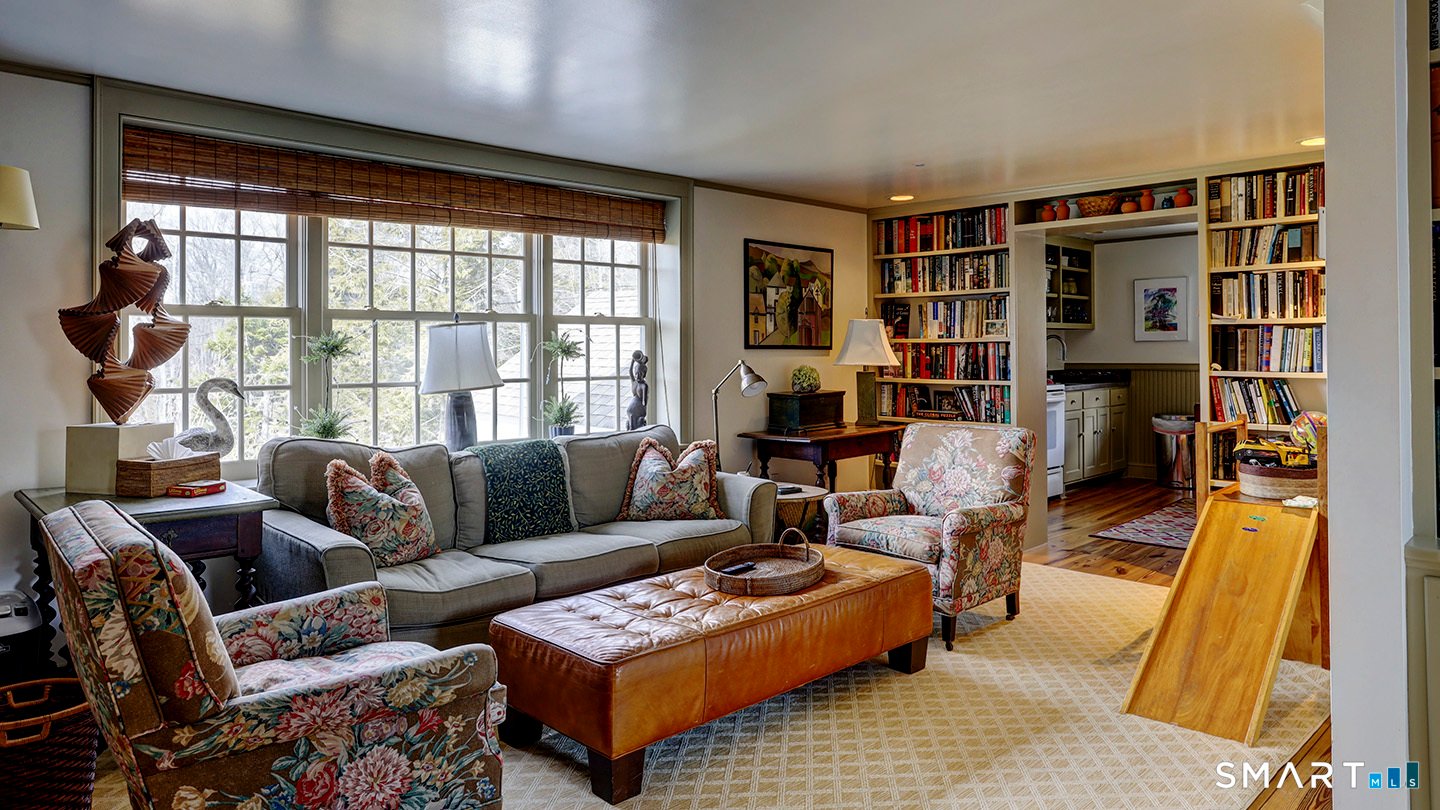 Norfolk Single Family Photo 11