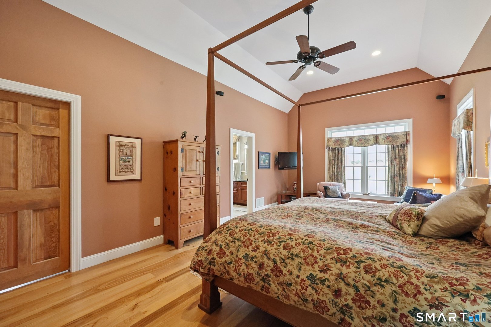 15 Mains Way Photo 19