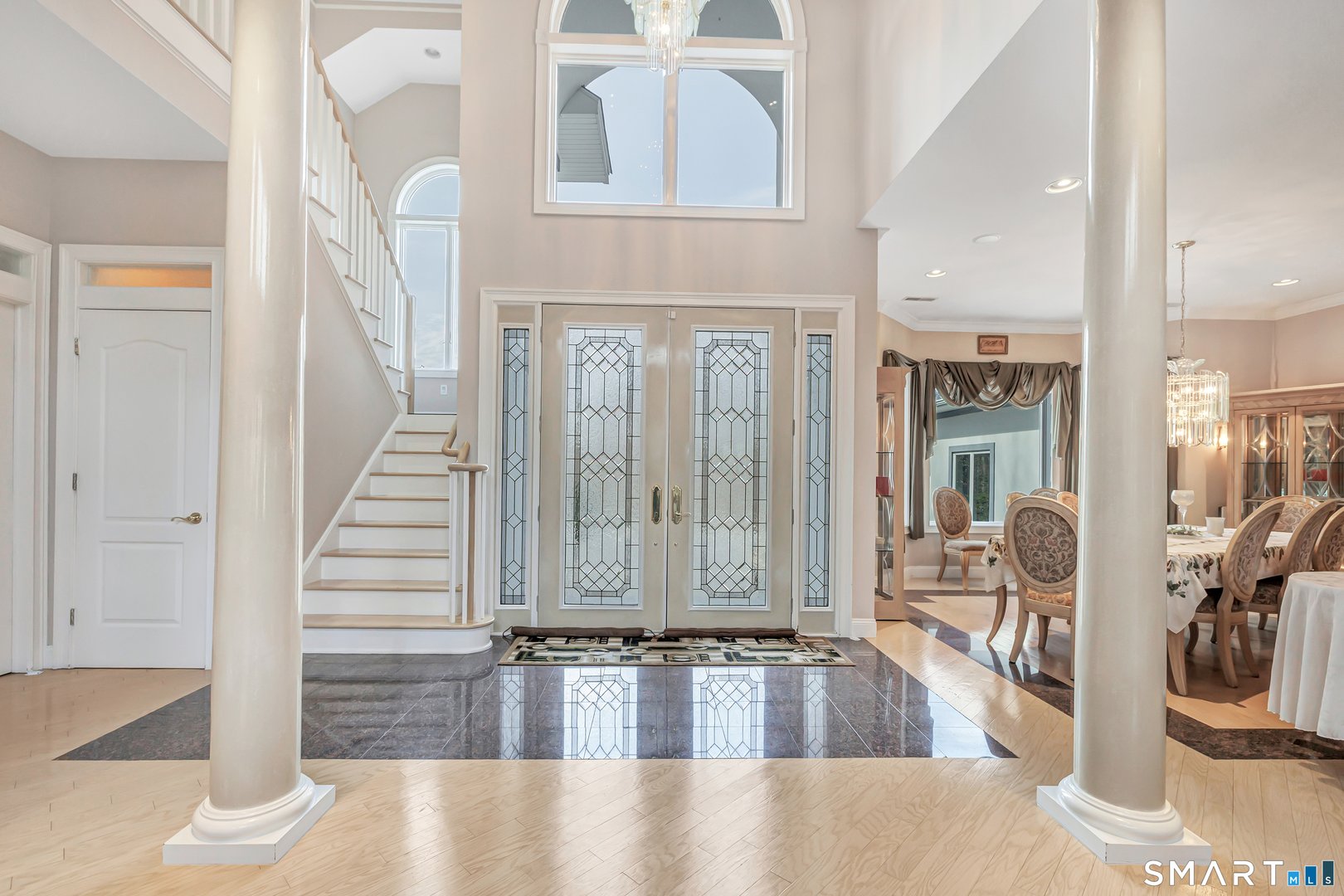 39 Golden Hill Lane Photo 4