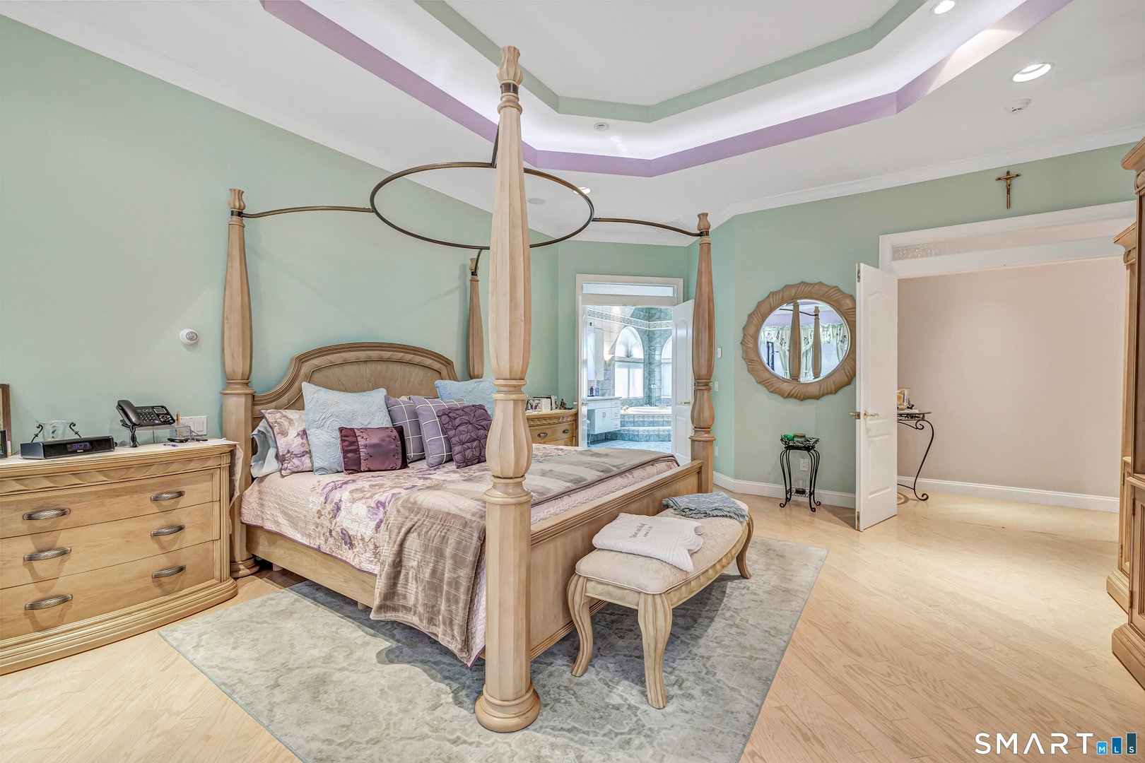 39 Golden Hill Lane Photo 10