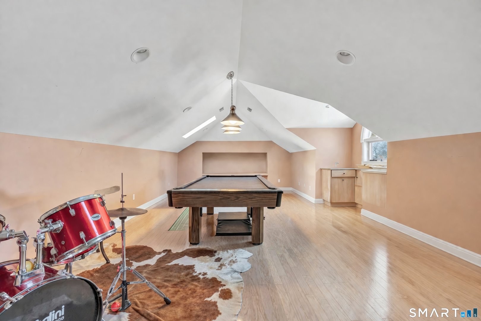 39 Golden Hill Lane Photo 19