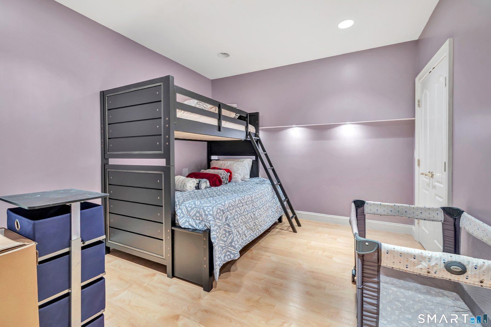 39 Golden Hill Lane Photo 27