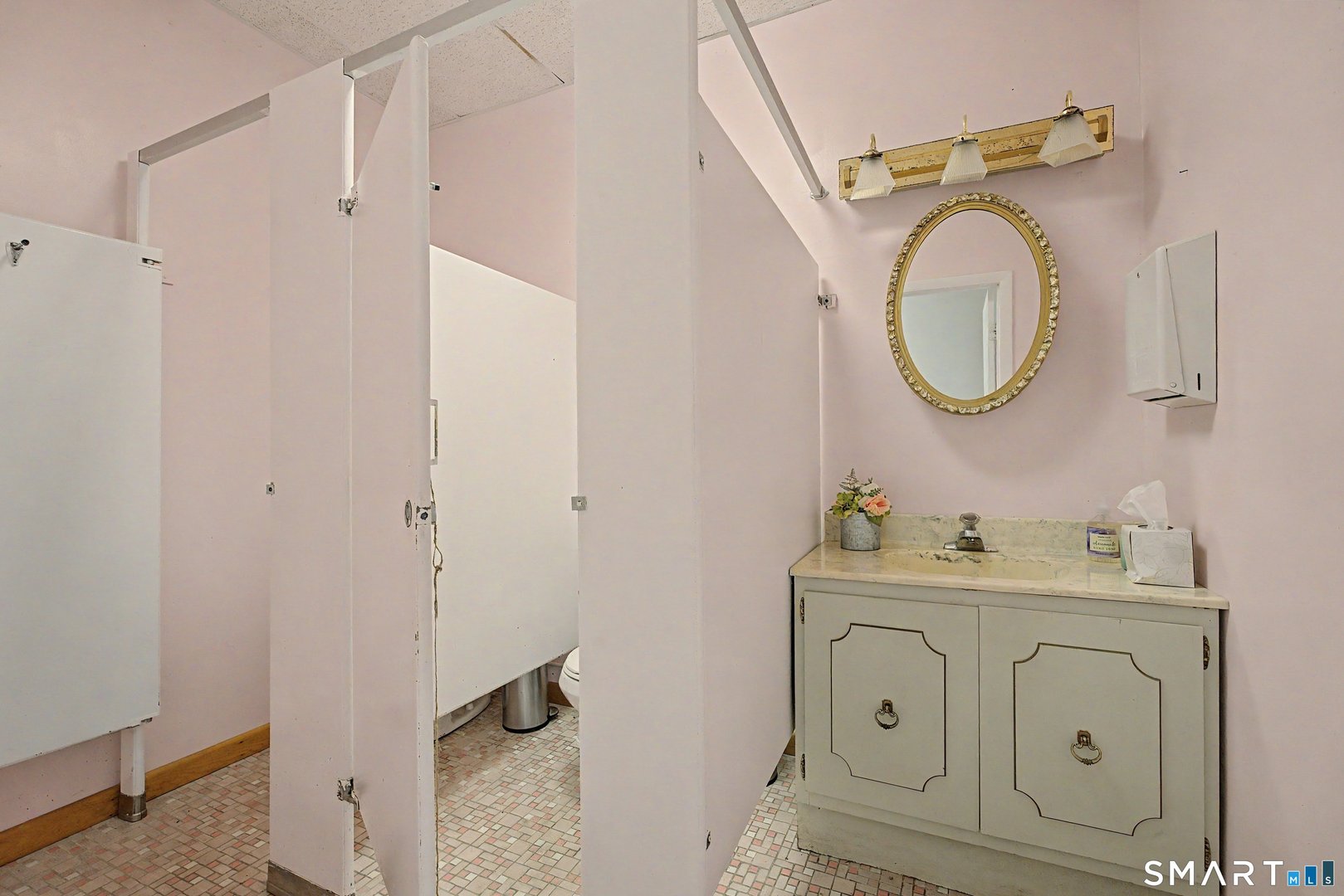 505 Old Colchester Road Photo 11