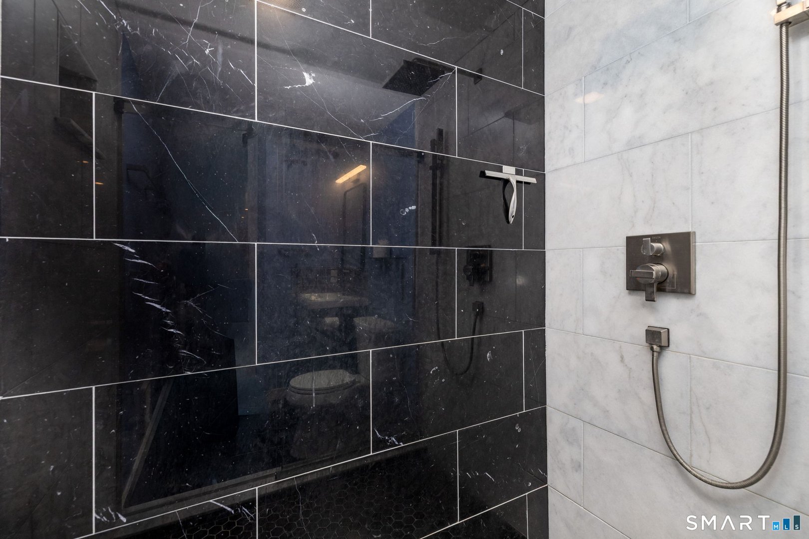 33 Pinewoods Drive Photo 14