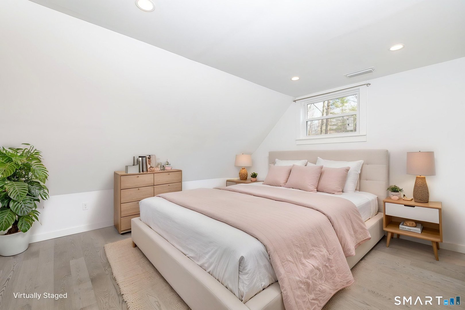 33 Pinewoods Drive Photo 18