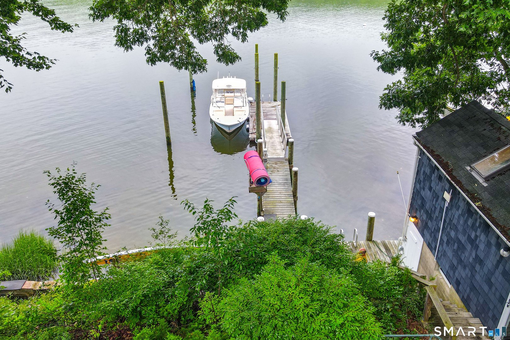 11 Stanton Street Photo 15