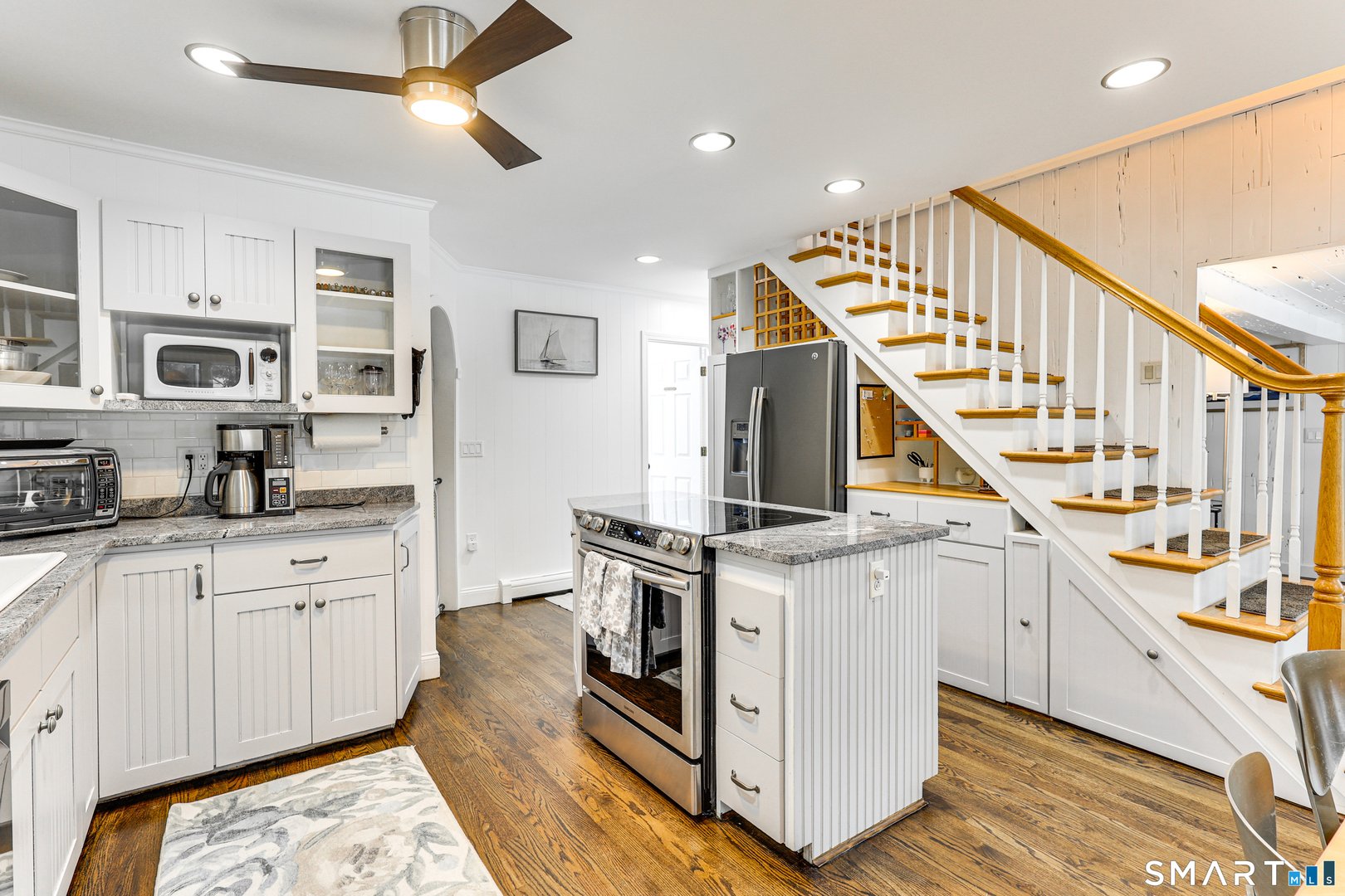 11 Stanton Street Photo 17
