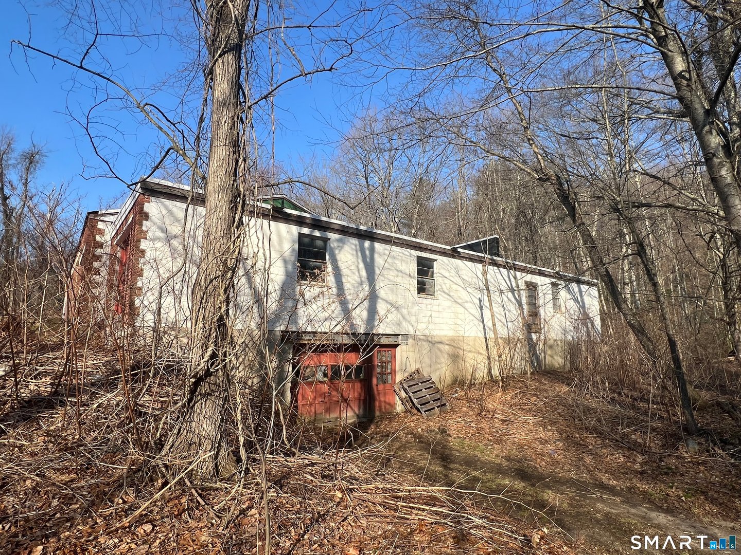 10 Spielman Highway Photo 3