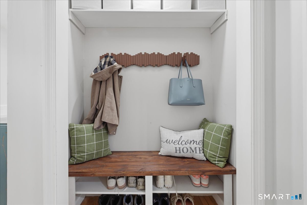 15 Ferry View Drive Photo 4