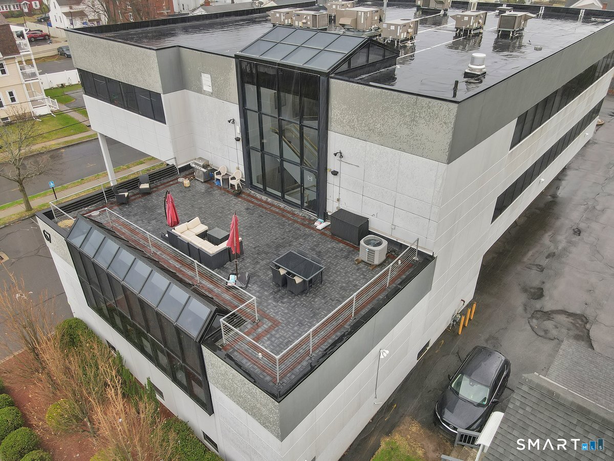 67 Prospect Avenue Photo 3