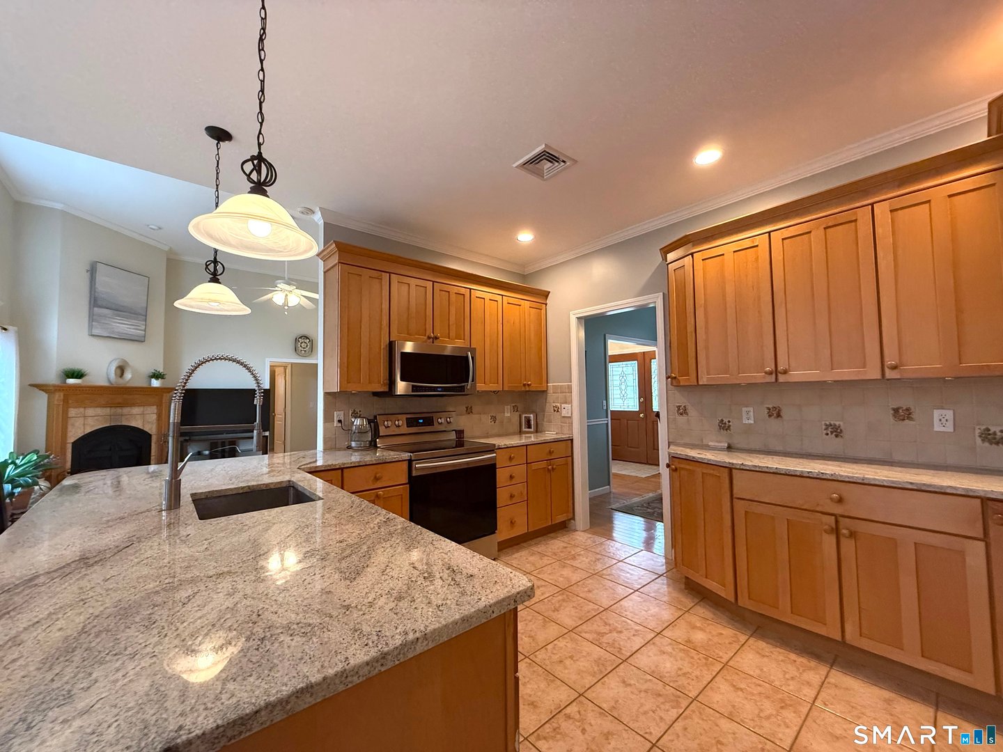 631 Avon Drive Photo 11