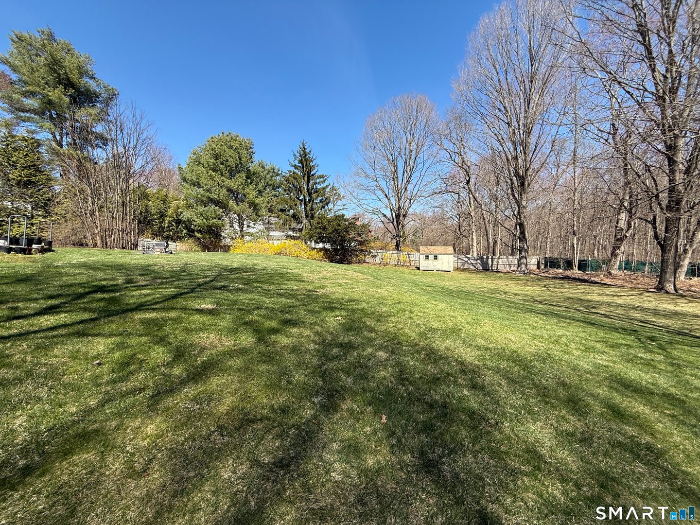 631 Avon Drive Photo 40