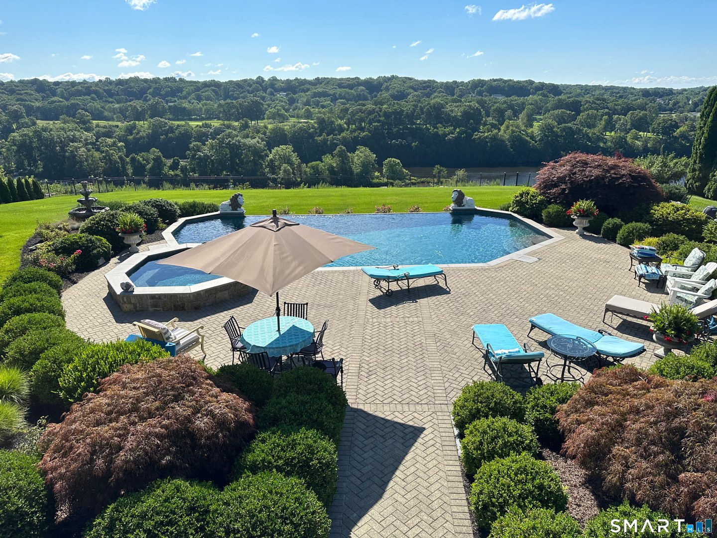 22 Nature Lane Photo 2