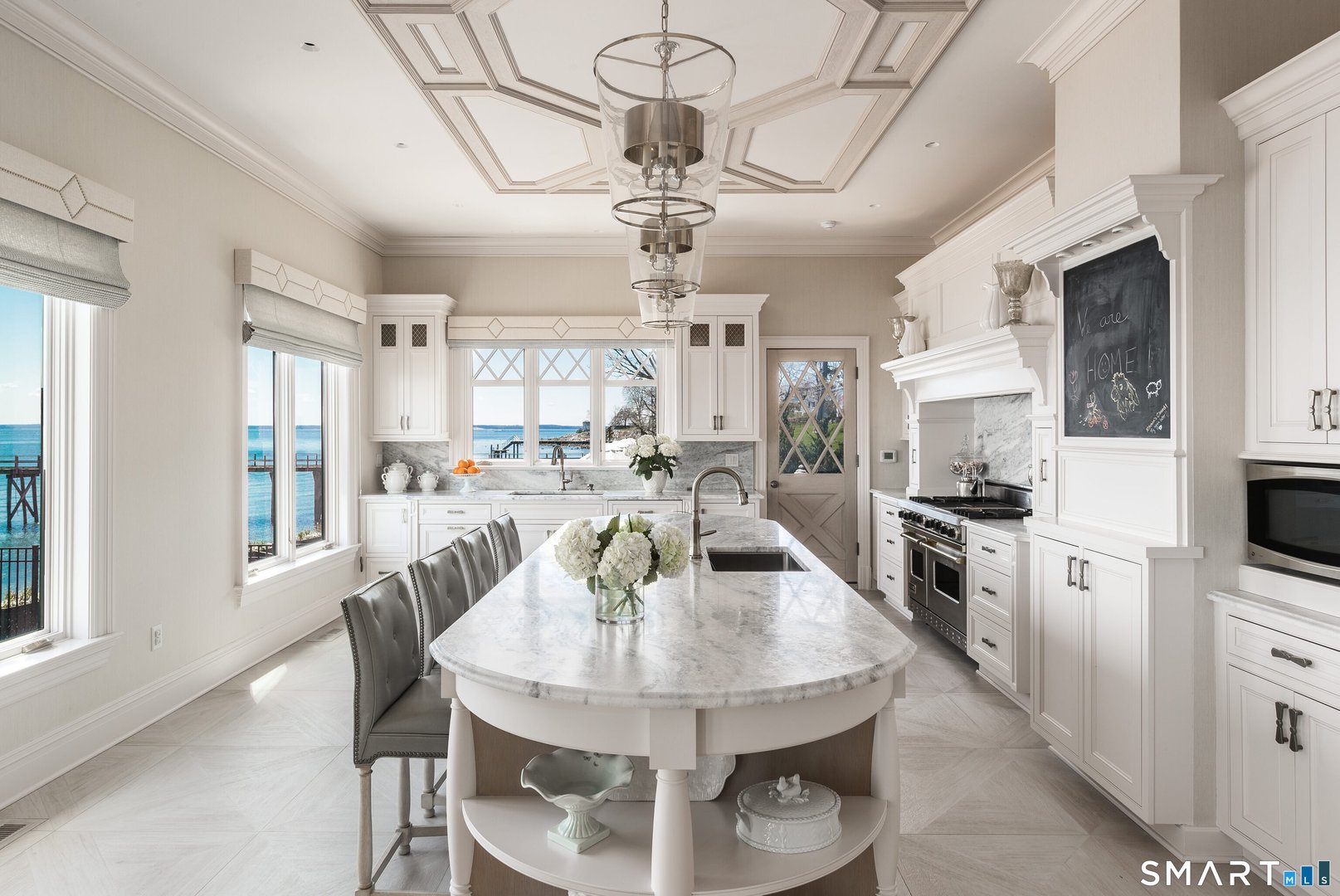 207-209 Long Neck Point Road Photo 11