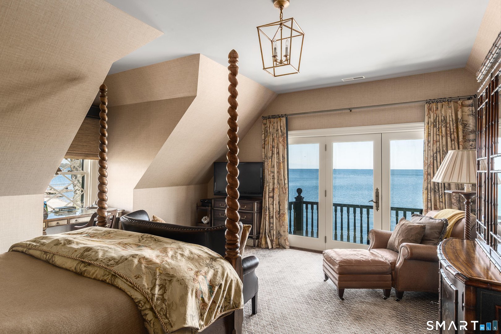 207-209 Long Neck Point Road Photo 24