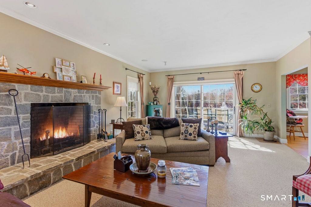 53 Oakridge Drive Photo 11