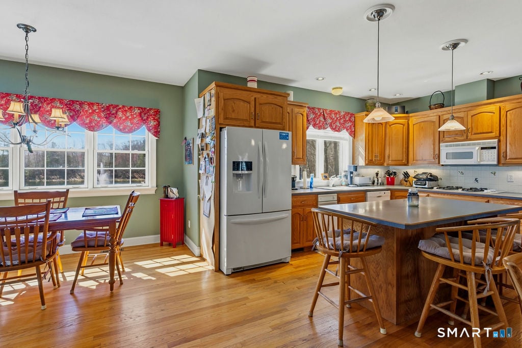 53 Oakridge Drive Photo 13