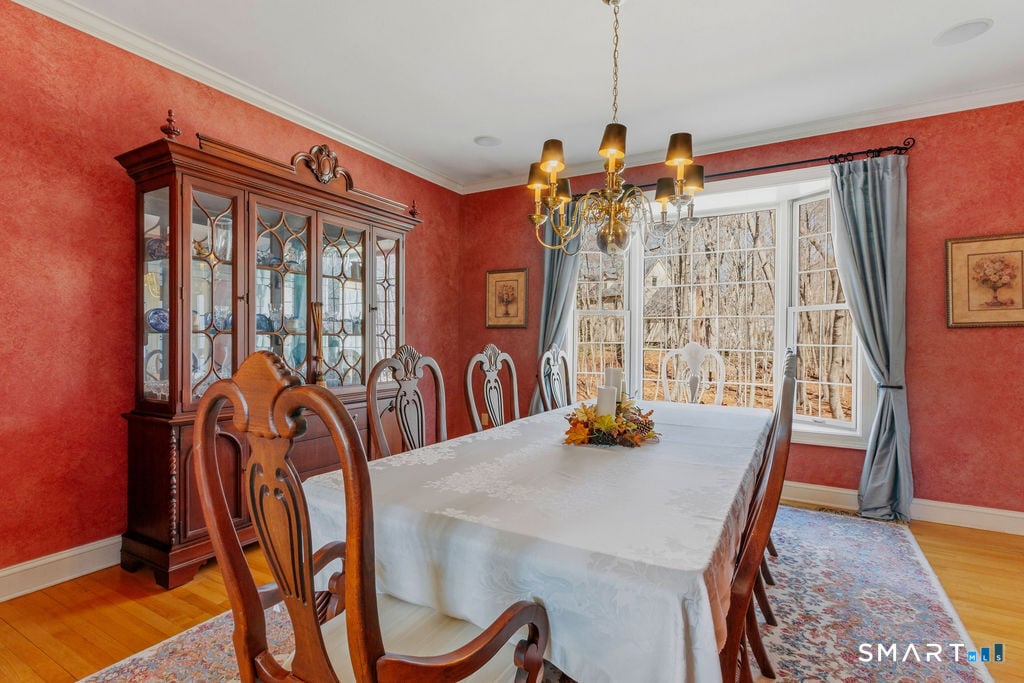 53 Oakridge Drive Photo 15