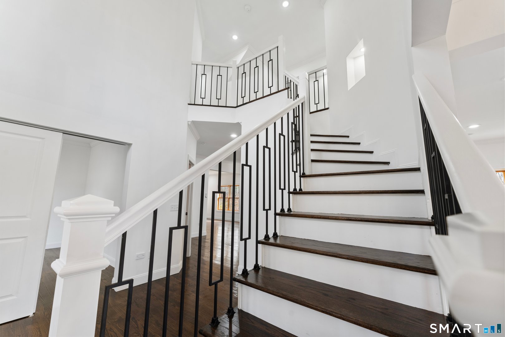 501 Taylor Hill Road Photo 2