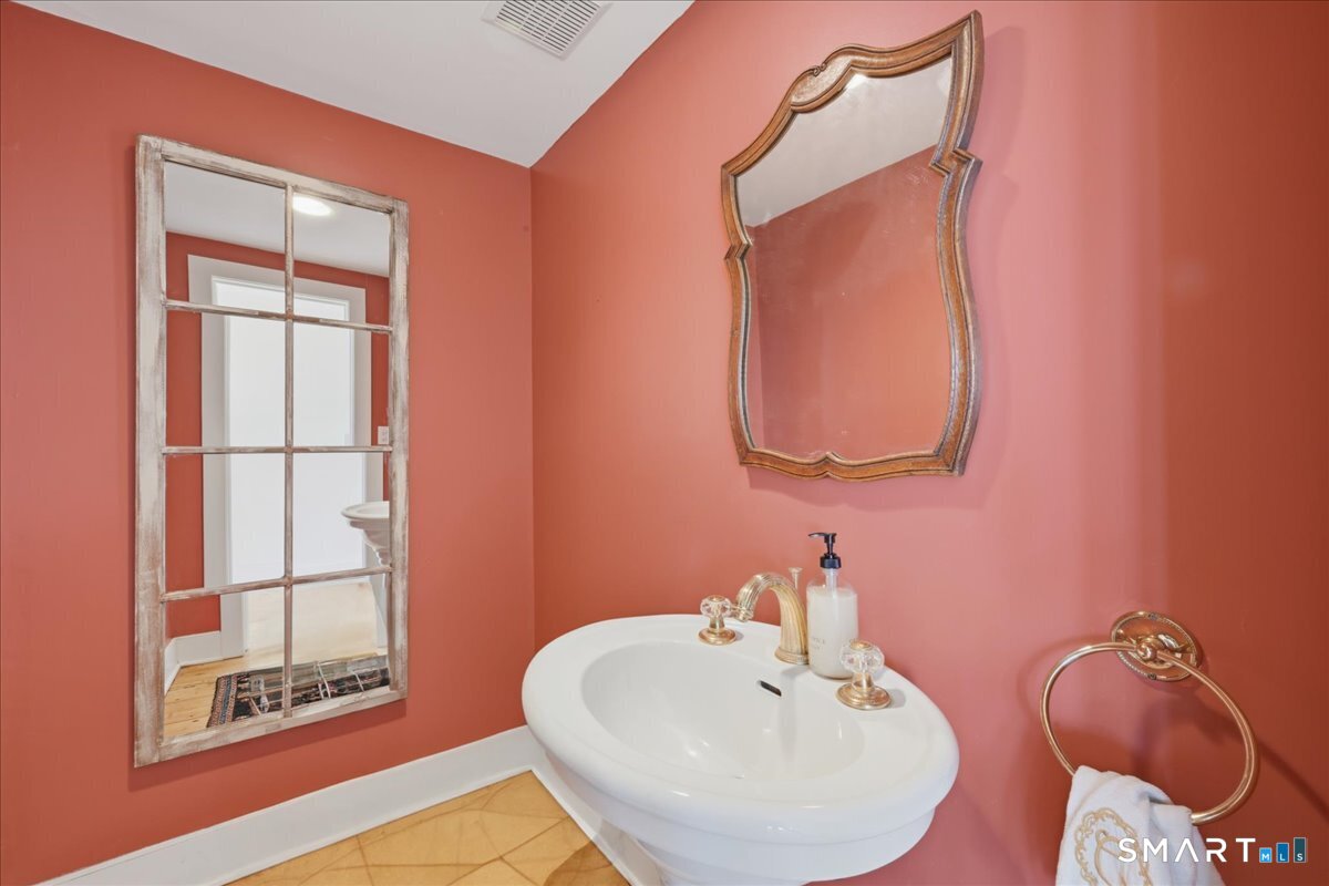 175 North Cove Road Photo 24