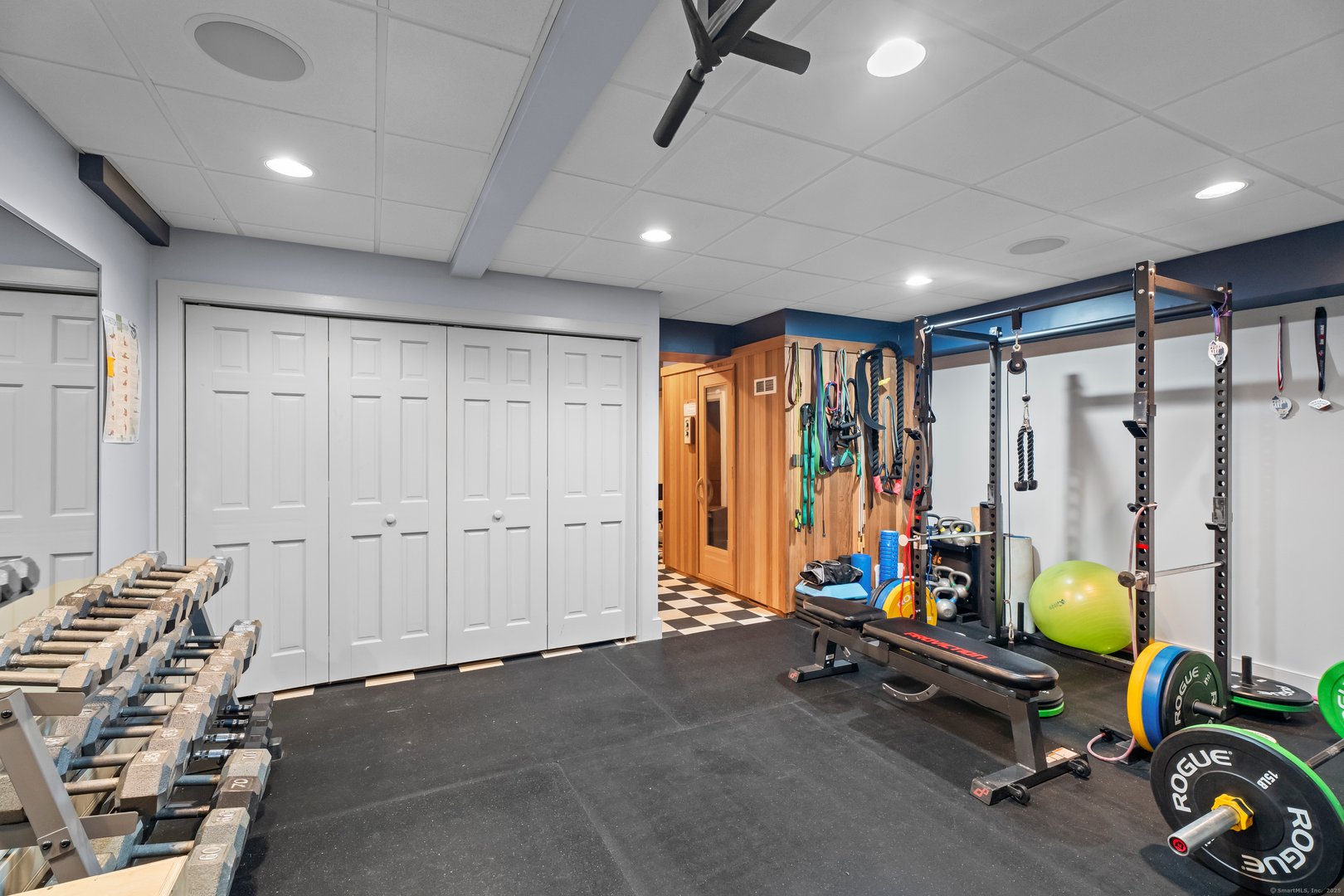 288 Middlesex Avenue Photo 26