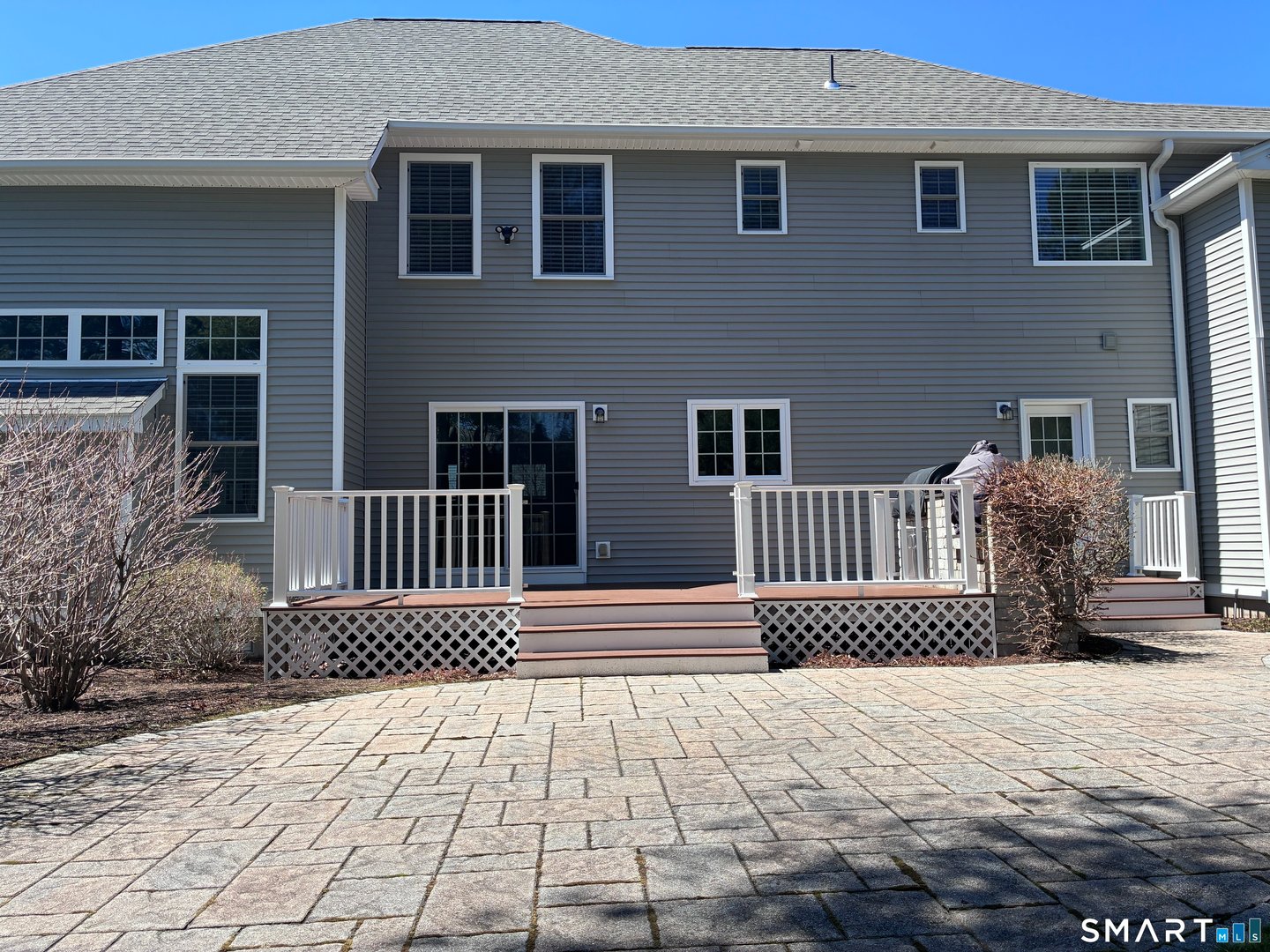 2 Gatehouse Road Photo 4