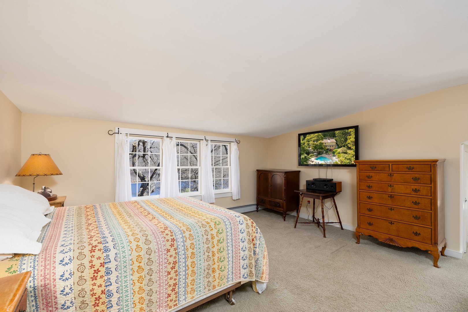 180 Green Hill Road Photo 27