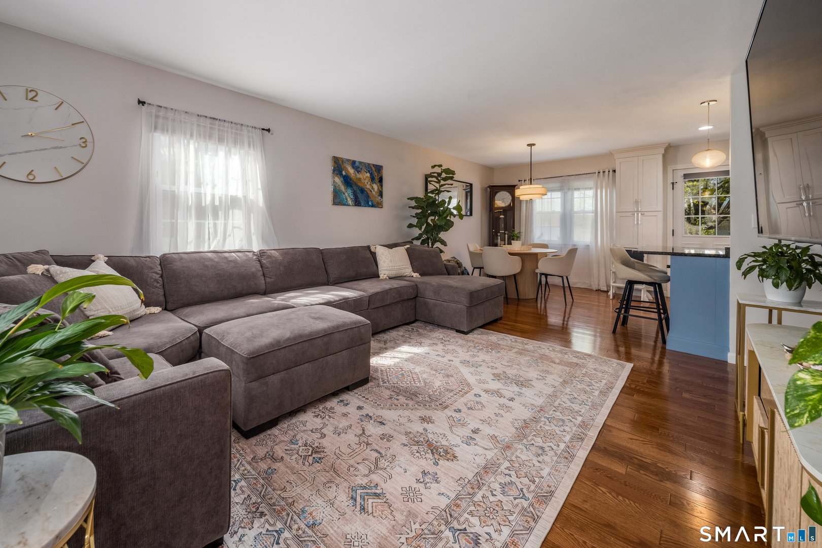 2 Lakeview Terrace Photo 11