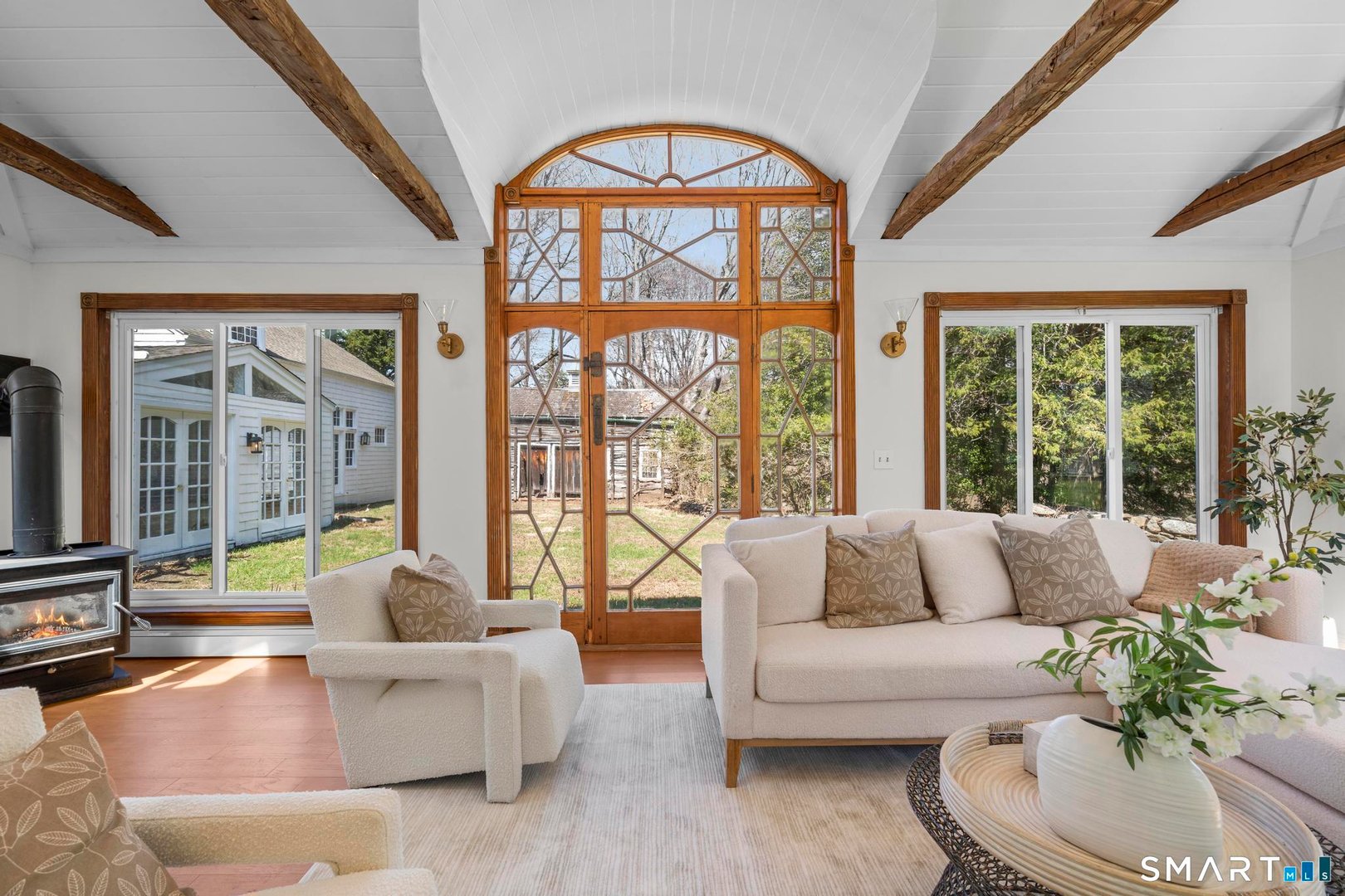 1090 Ridgefield Road Photo 8