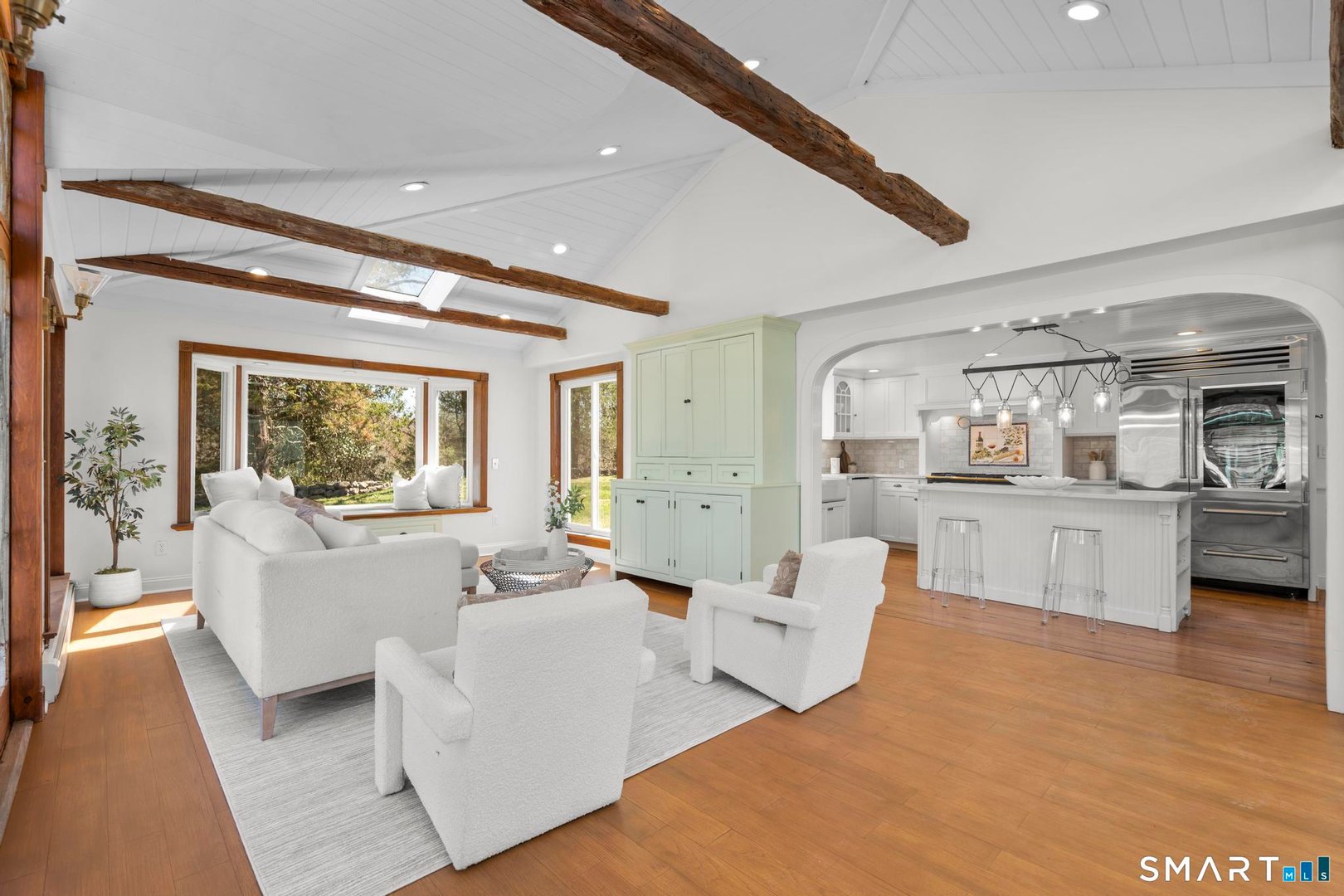 1090 Ridgefield Road Photo 10