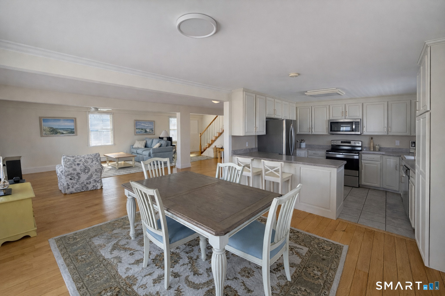 449 Seaside Avenue Photo 8