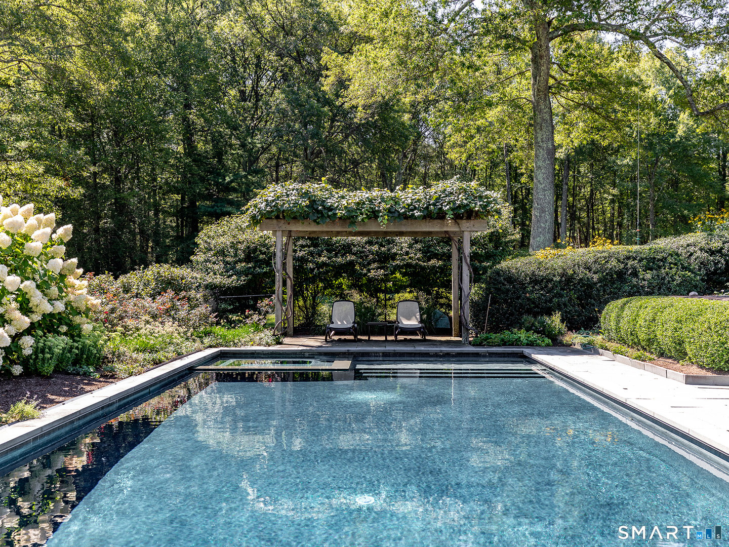 8 Sunrise Lane Photo 16