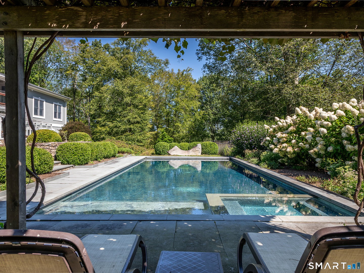 8 Sunrise Lane Photo 17
