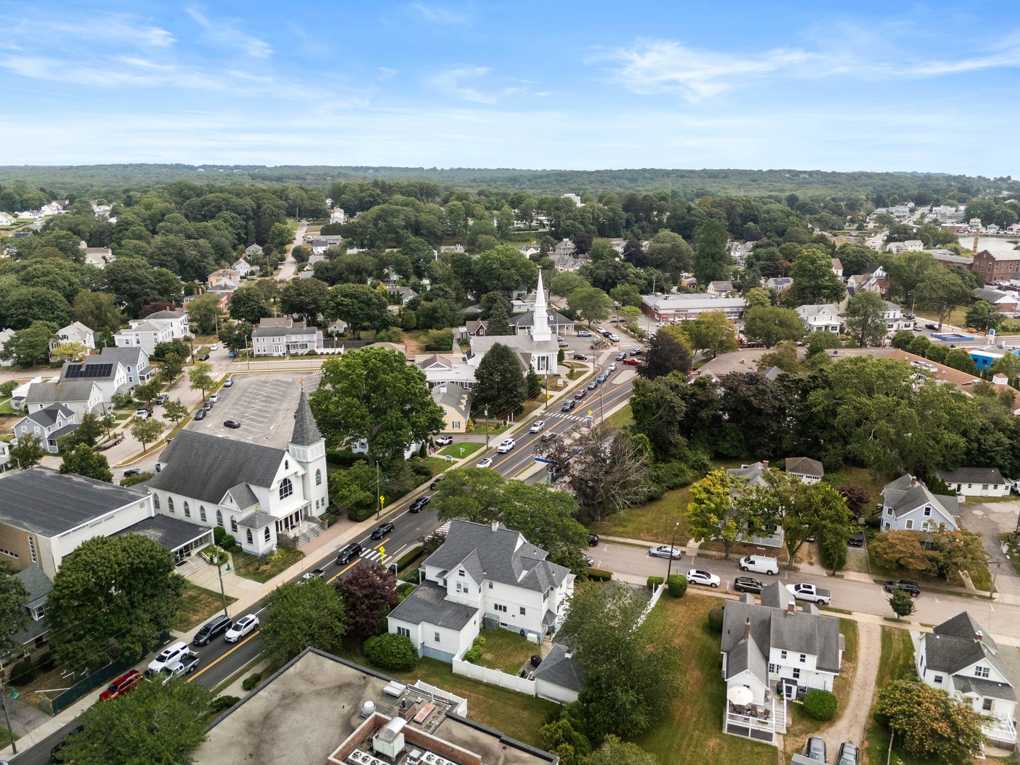 32 East Main Street Photo 20