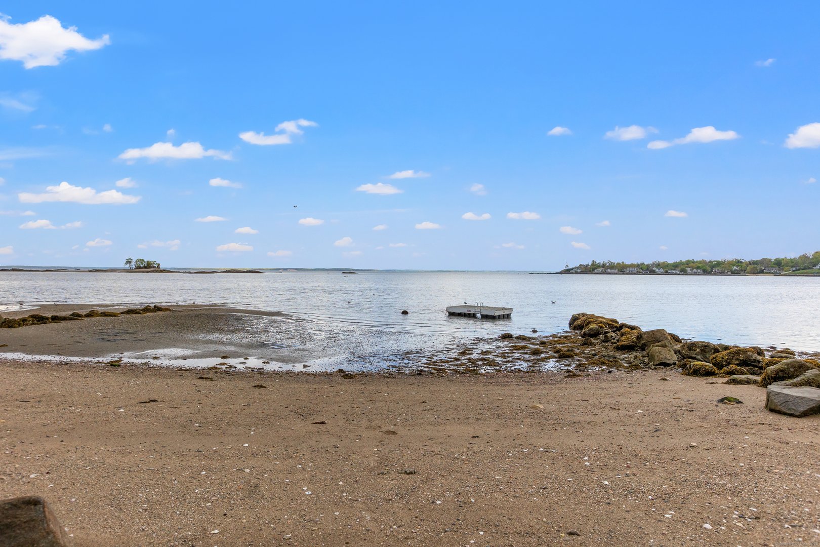 80 Soundview Drive Photo 39