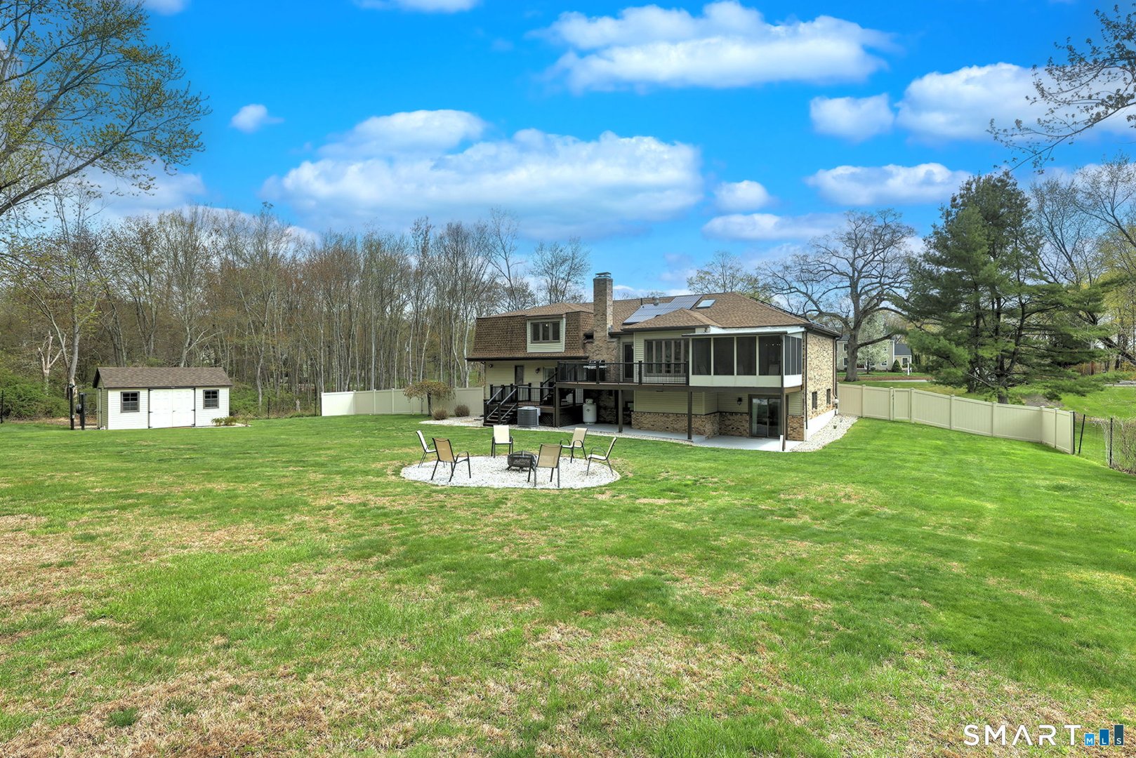 2262 Ridge Road Photo 2