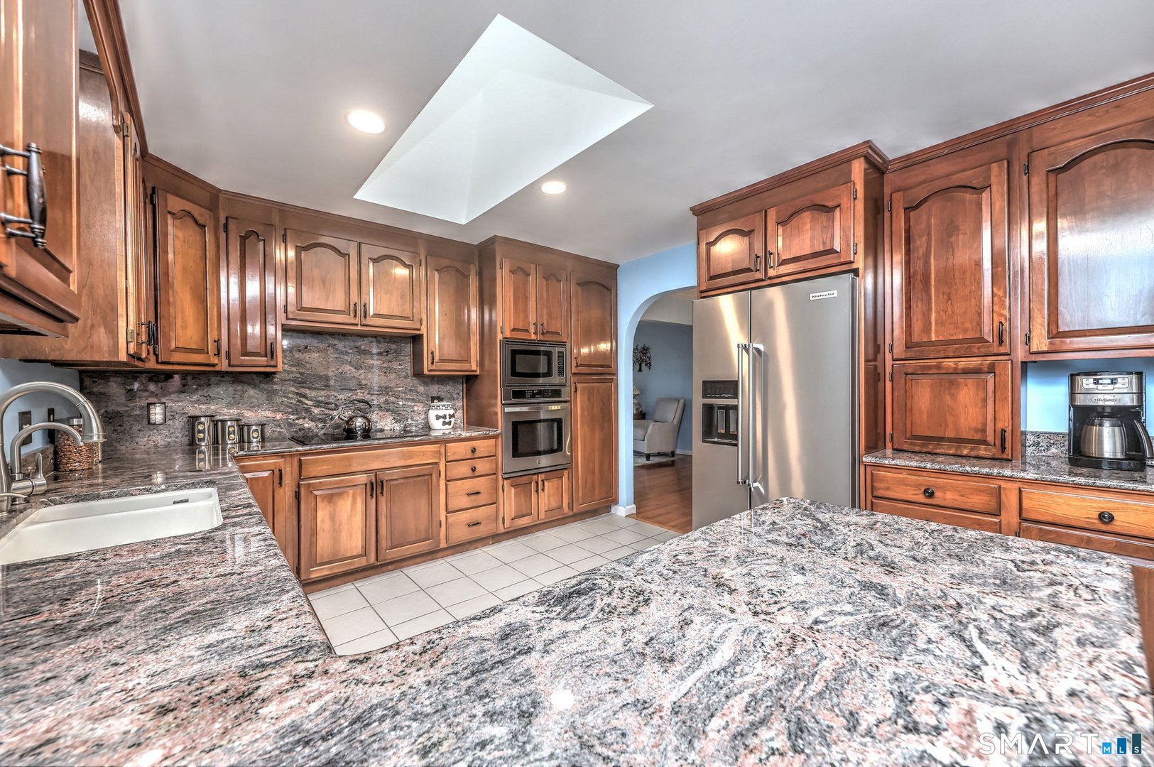 2262 Ridge Road Photo 3