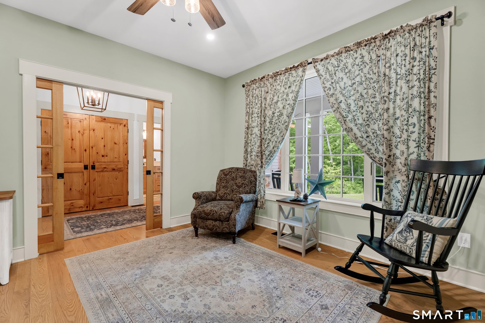 49 Round Hill Road Photo 7