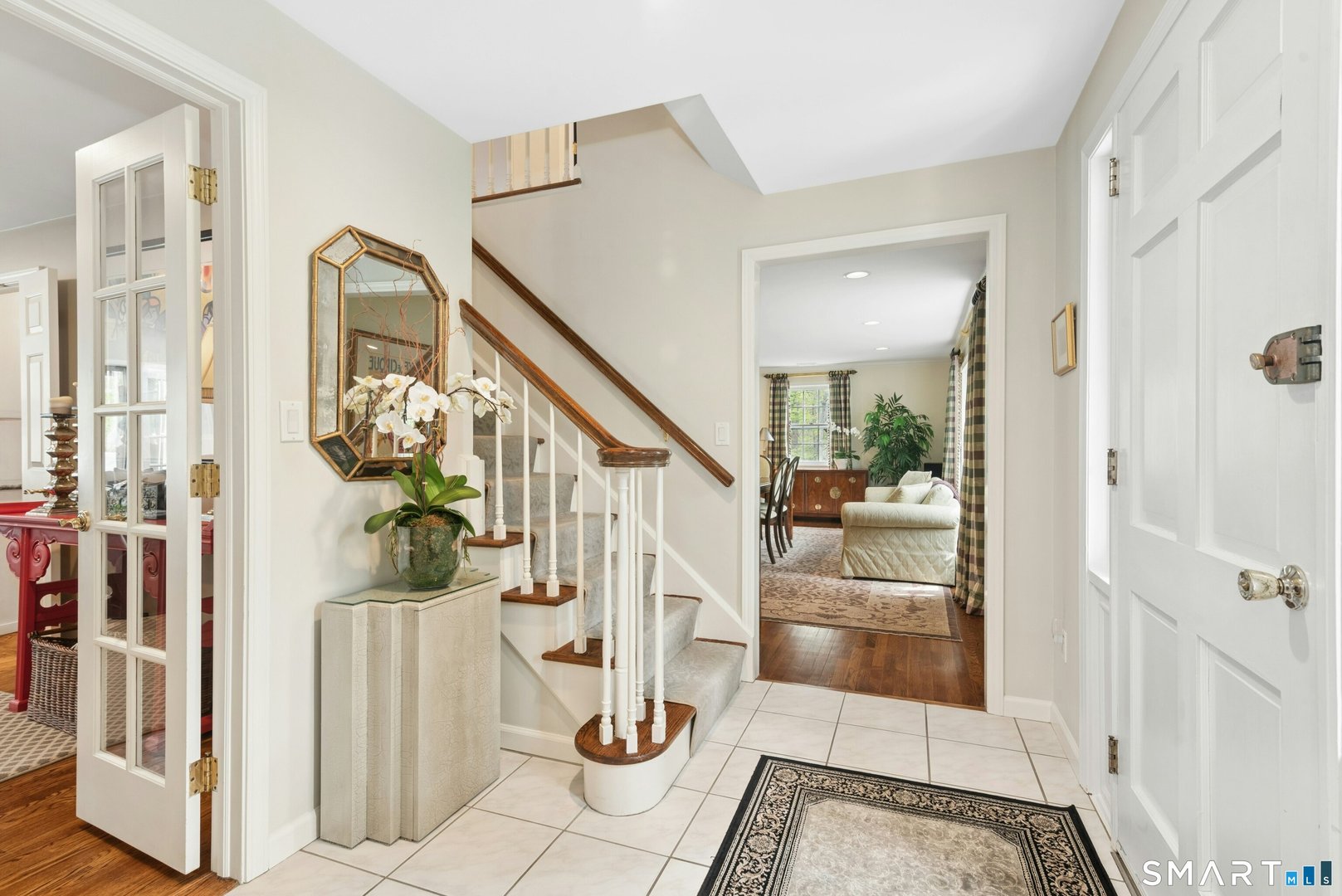 95 Alexandra Drive Photo 7