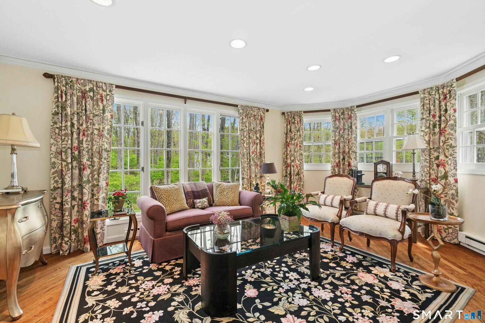 95 Alexandra Drive Photo 10