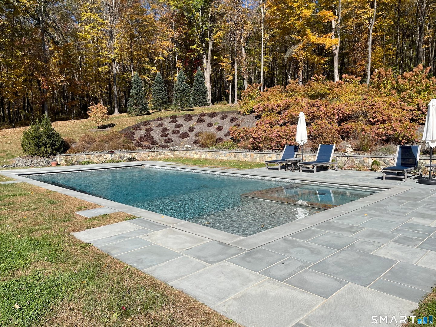 18 Ranney Hill Road Photo 2