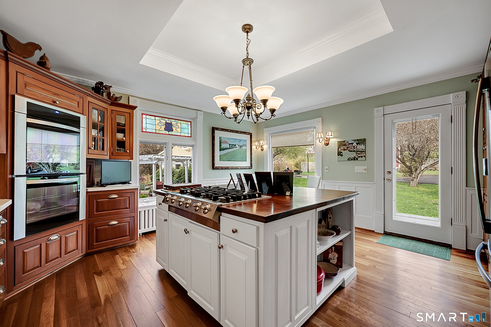 27 Highland Avenue Photo 2