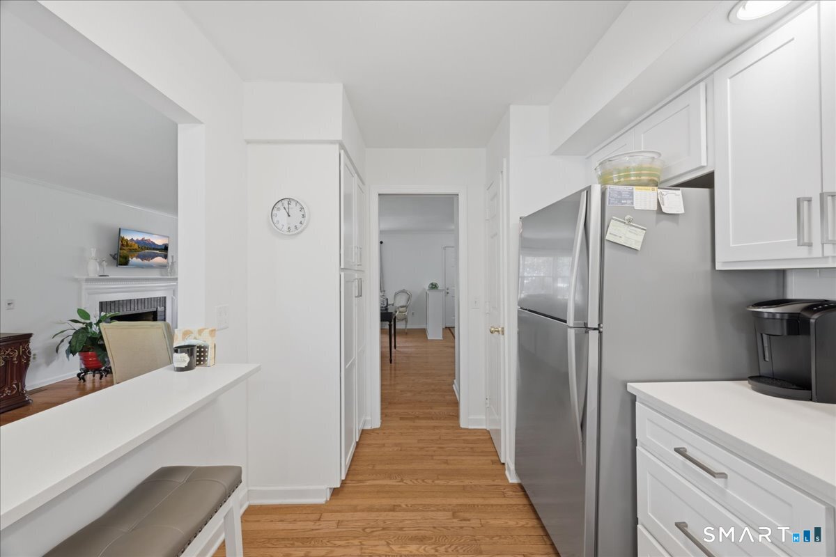 15 Hampshire Road #15 Photo 11