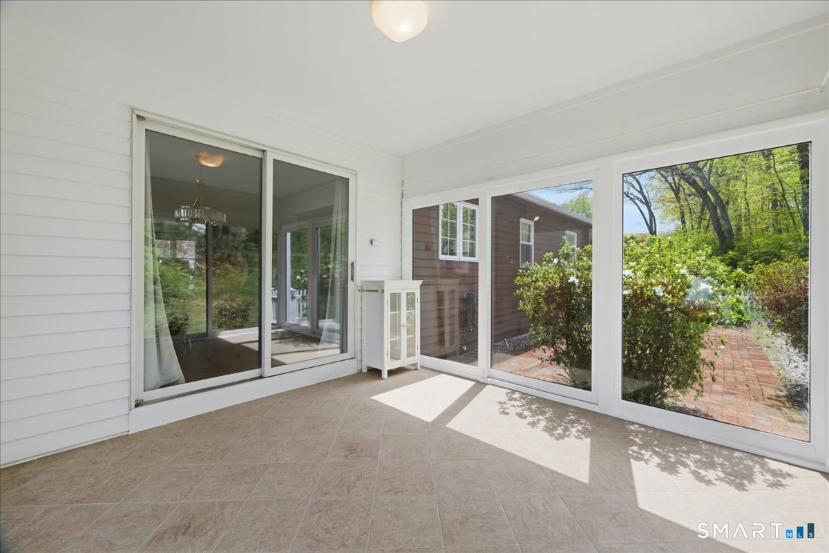 15 Hampshire Road #15 Photo 21