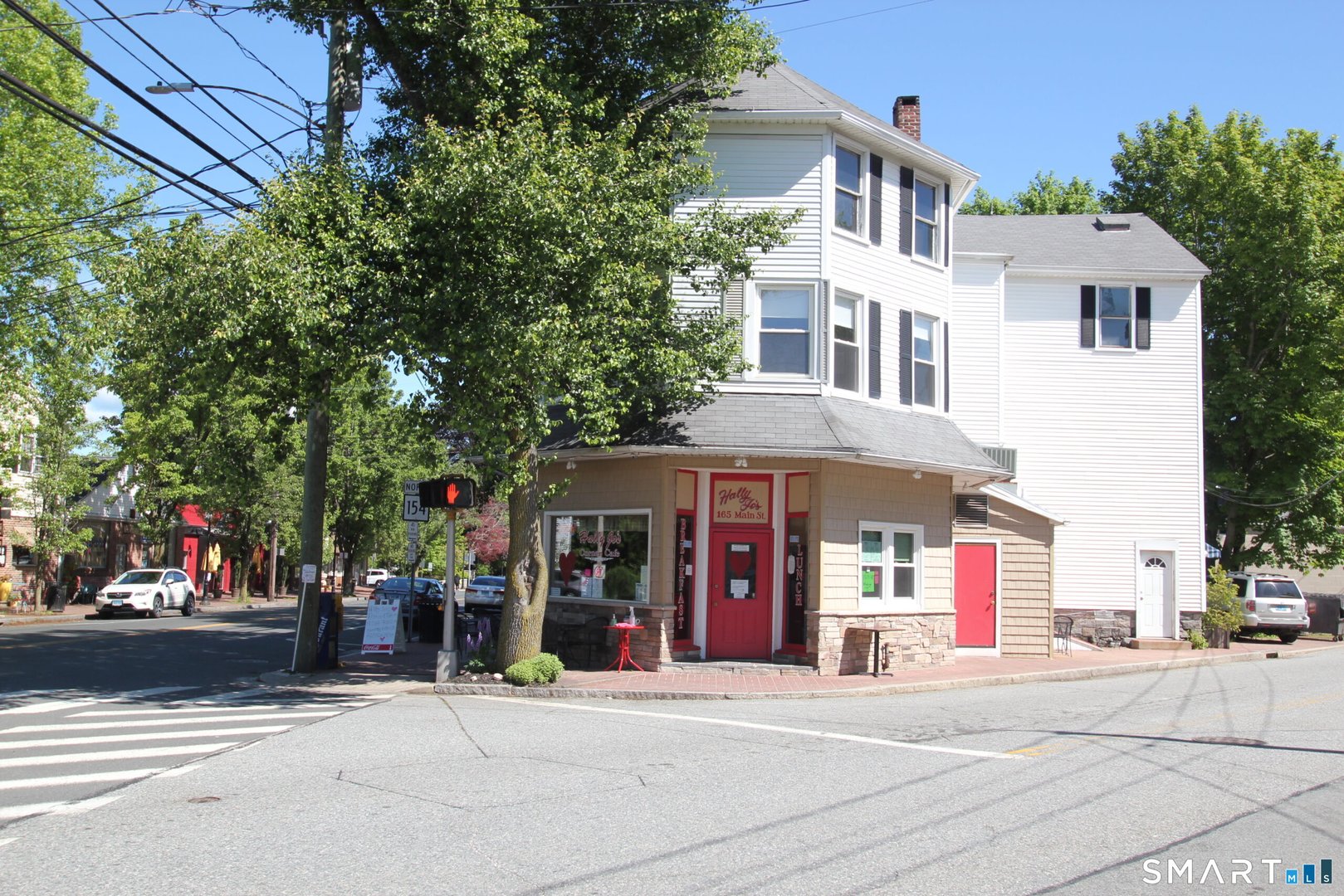 163 Main Street Photo 7