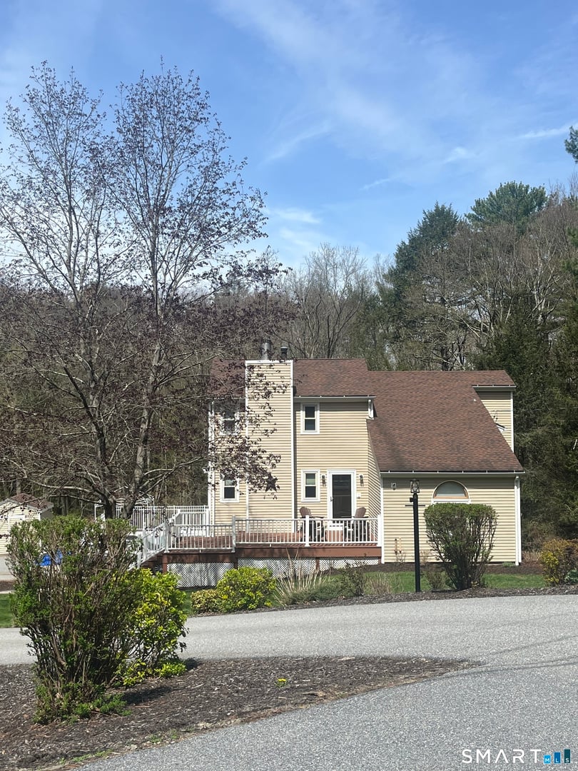 97 Lair Road Photo 2