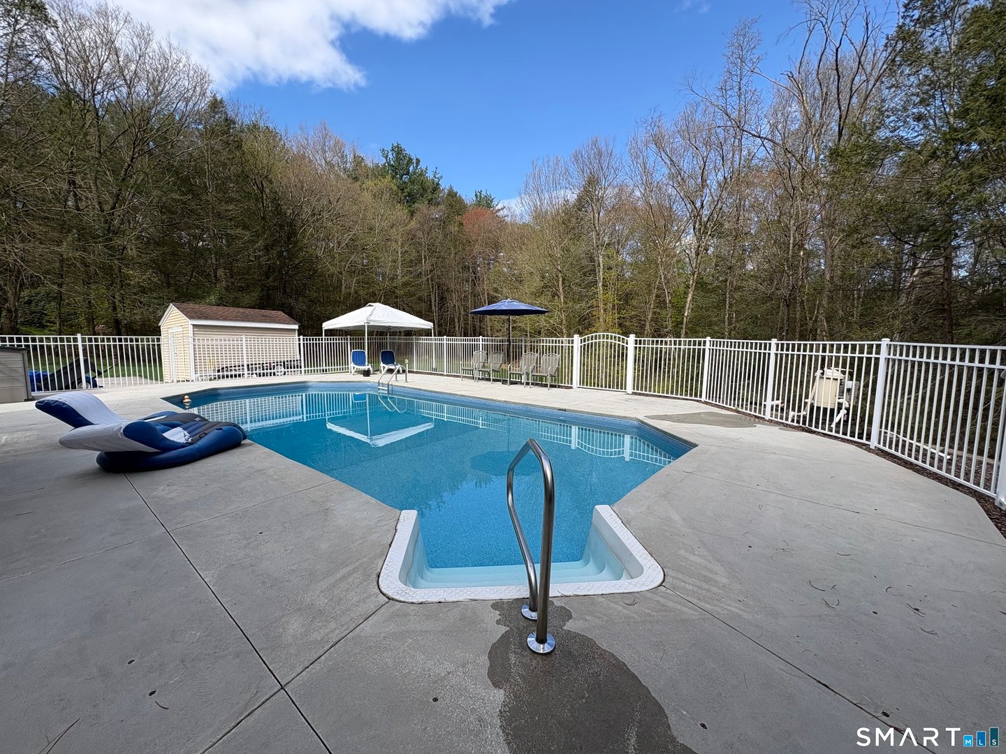 97 Lair Road Photo 3